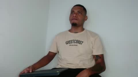 drako_monstercock online show from 02/04/25, 01:56