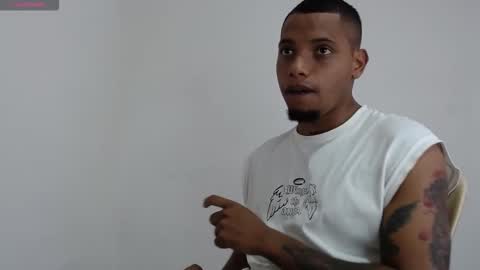 drako_monstercock online show from 10/26/25, 08:04