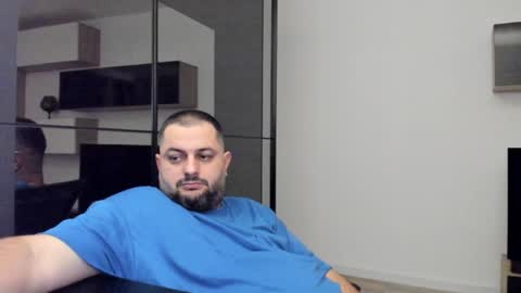 Snapshot of draven_a chatting on 01/09/25, 10:52 Draven A online show from 01/09/25, 10:52