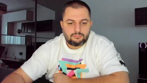 Snapshot of draven_a chatting on 01/16/25, 02:30 Draven A online show from 01/16/25, 02:30