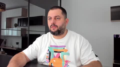 Snapshot of draven_a chatting on 01/19/25, 11:12 Draven A online show from 01/19/25, 11:12