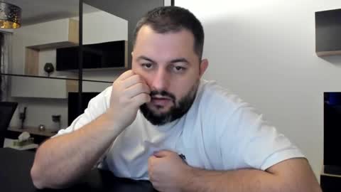 Snapshot of draven_a chatting on 01/30/25, 10:19 Draven A online show from 01/30/25, 10:19