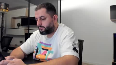 Snapshot of draven_a chatting on 02/01/25, 04:44 Draven A online show from 02/01/25, 04:44