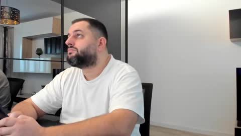 Snapshot of draven_a chatting on 02/11/25, 06:19 Draven A online show from 02/11/25, 06:19