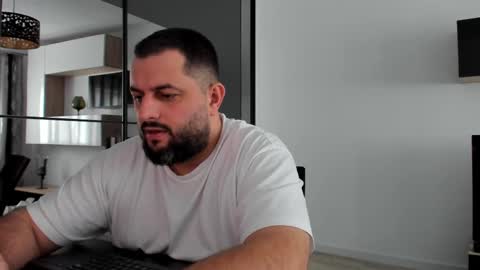 Snapshot of draven_a chatting on 02/11/25, 12:37 Draven A online show from 02/11/25, 12:37