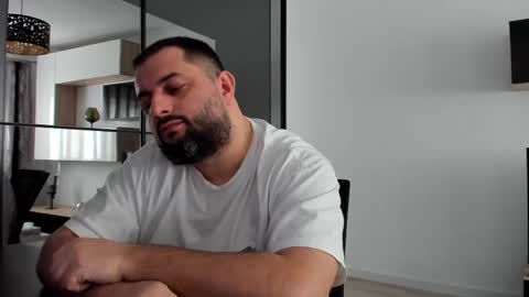 Snapshot of draven_a chatting on 02/14/25, 12:36 Draven A online show from 02/14/25, 12:36