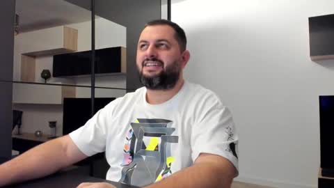 Snapshot of draven_a chatting on 02/16/25, 06:10 Draven A online show from 02/16/25, 06:10