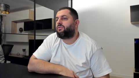 Snapshot of draven_a chatting on 02/17/25, 05:32 Draven A online show from 02/17/25, 05:32