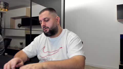 Snapshot of draven_a chatting on 02/18/25, 04:48 Draven A online show from 02/18/25, 04:48