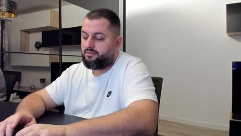 Snapshot of draven_a chatting on 02/22/25, 10:09 Draven A online show from 02/22/25, 10:09