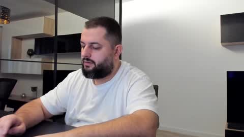 Snapshot of draven_a chatting on 02/28/25, 05:26 Draven A online show from 02/28/25, 05:26