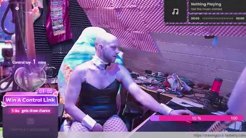 Snapshot of drawingcock chatting on 02/12/25, 02:24 drawingcock online show from 02/12/25, 02:24