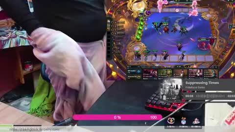 Snapshot of drawingcock chatting on 02/20/25, 07:19 drawingcock online show from 02/20/25, 07:19