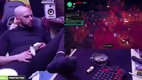 Snapshot of drawingcock chatting on 02/21/25, 02:28 drawingcock online show from 02/21/25, 02:28