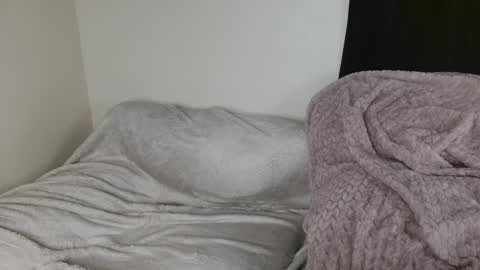 Snapshot of drayanicole1 chatting on 12/24/24, 06:44 Draya Nicole online show from 12/24/24, 06:44