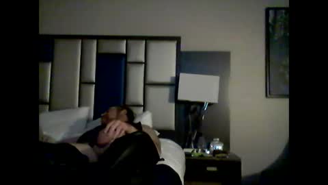 Snapshot of dreadedchefloxxx chatting on 12/24/24, 08:00 DreadedChefLoXXX online show from 12/24/24, 08:00