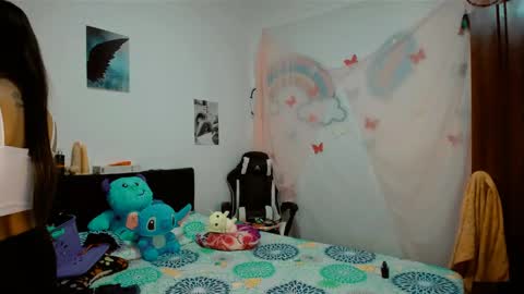 Snapshot of dream__girls69944 chatting on 05/02/26, 07:13 sharon online show from 05/02/26, 07:13