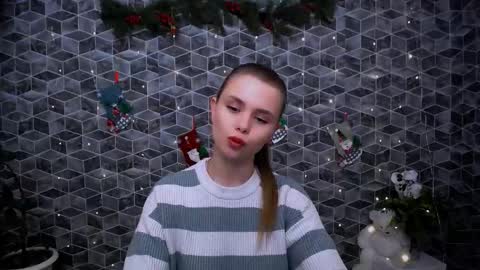 Mari online show from 01/13/26, 07:35