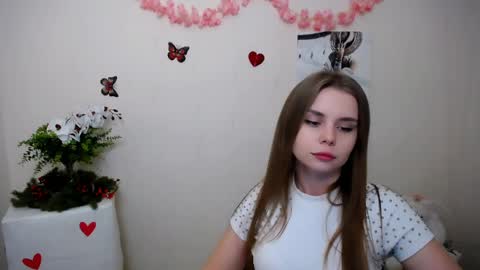 Mari online show from 03/30/26, 06:03