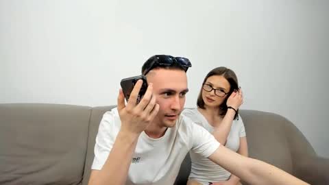 Snapshot of dream_momy chatting on 02/26/25, 07:27 dream_momy online show from 02/26/25, 07:27