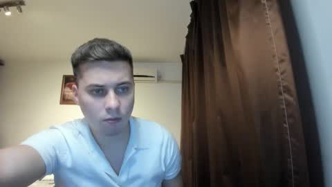 Johnny online show from 12/04/25, 04:38