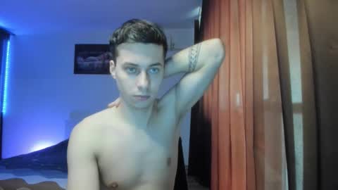 Johnny online show from 04/12/26, 11:15