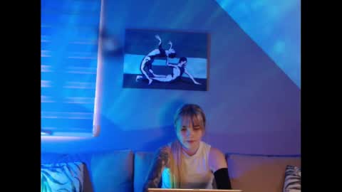 A girl online show from 01/17/25, 07:51