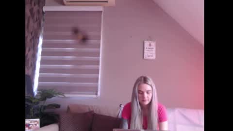 A girl online show from 02/27/26, 08:14