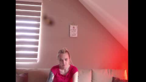 Snapshot of dreamcatcherfantasy chatting on 07/27/26, 07:37 A girl online show from 07/27/26, 07:37