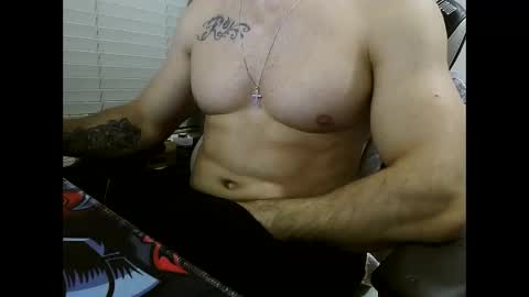 Snapshot of dreamering chatting on 09/23/25, 09:18 Dreaming on going live with a woman p online show from 09/23/25, 09:18