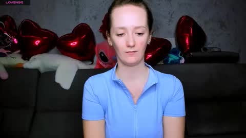 Snapshot of dreamesoul chatting on 02/17/26, 04:02 dreamesoul online show from 02/17/26, 04:02