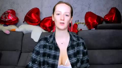 Snapshot of dreamesoul chatting on 04/02/26, 11:30 dreamesoul online show from 04/02/26, 11:30