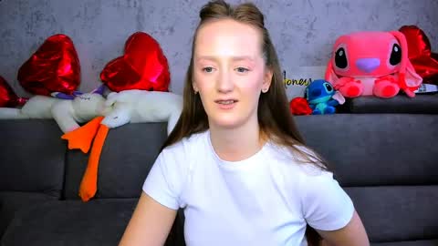 Snapshot of dreamesoul chatting on 04/17/26, 10:07 dreamesoul online show from 04/17/26, 10:07