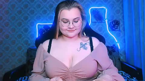 dreamforyoue2 online show from 04/28/26, 07:41
