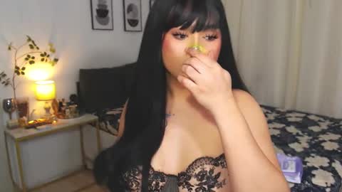 Snapshot of dreamgirlheaven chatting on 01/16/25, 09:48 Heaven online show from 01/16/25, 09:48