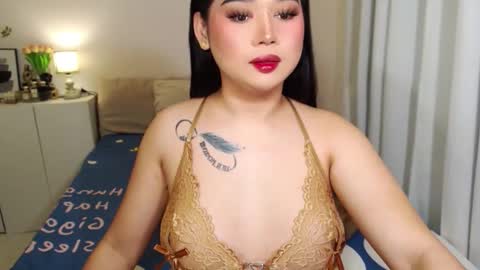 Snapshot of dreamgirlheaven chatting on 09/09/25, 07:08 Heaven online show from 09/09/25, 07:08