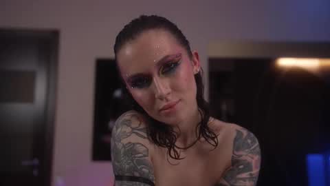 Sarah online show from 02/26/26, 12:09