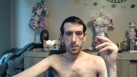 dreamguy38 online show from 11/20/25, 08:25