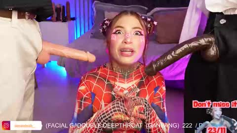 dreamleah_ online show from 11/24/25, 05:07