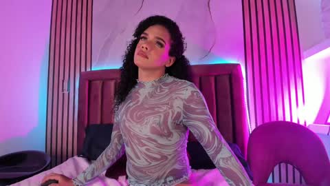 Snapshot of dreammatell_ chatting on 12/27/24, 06:57 Dream Matell online show from 12/27/24, 06:57