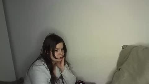 dreammaud333 online show from 02/05/25, 07:20