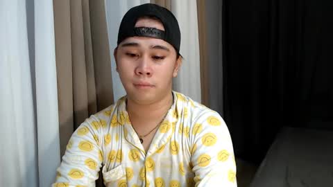 Snapshot of dreammegan chatting on 01/23/25, 04:04 Stacy DONT FORGET TO FOLLOW ME AND THUMBS UP my wife samgrg2 online show from 01/23/25, 04:04