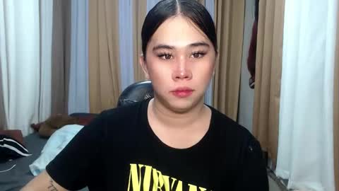 Snapshot of dreammegan chatting on 10/05/25, 02:26 Stacy DONT FORGET TO FOLLOW ME AND THUMBS UP my wife samgrg2 online show from 10/05/25, 02:26