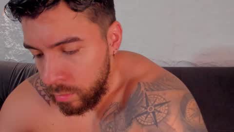 cris online show from 10/21/25, 08:53