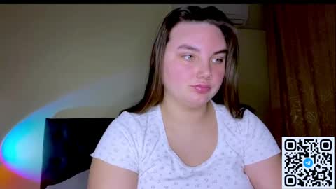 Snapshot of dreamyblushfairy chatting on 03/11/26, 07:53 Mila online show from 03/11/26, 07:53