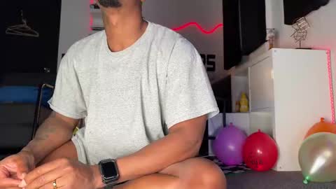 Snapshot of dreamybullxxx chatting on 02/18/25, 03:31 Dreamy online show from 02/18/25, 03:31