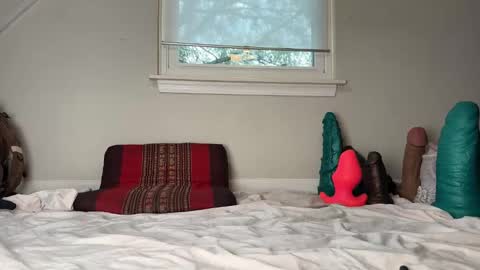 Dreamy online show from 12/03/25, 04:49