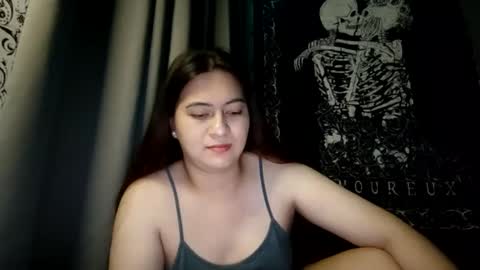 Snapshot of dreamycreamyst chatting on 12/21/24, 08:10 dreamycreamyst online show from 12/21/24, 08:10