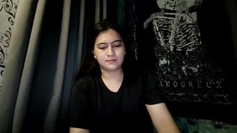 Snapshot of dreamycreamyst chatting on 12/29/24, 04:38 dreamycreamyst online show from 12/29/24, 04:38