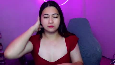 Snapshot of dreamycreamyst chatting on 04/20/26, 01:41 dreamycreamyst online show from 04/20/26, 01:41